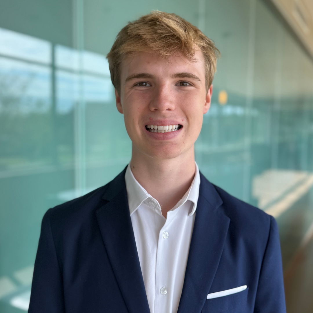 A portrait of Kerri Johnson smiling